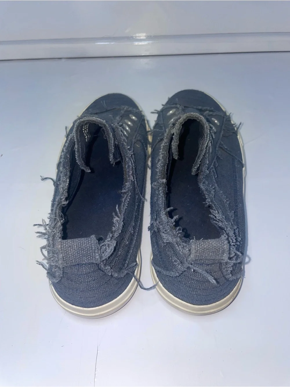 Corkys Women's Frayed Slip-On Sneakers in Navy size 8